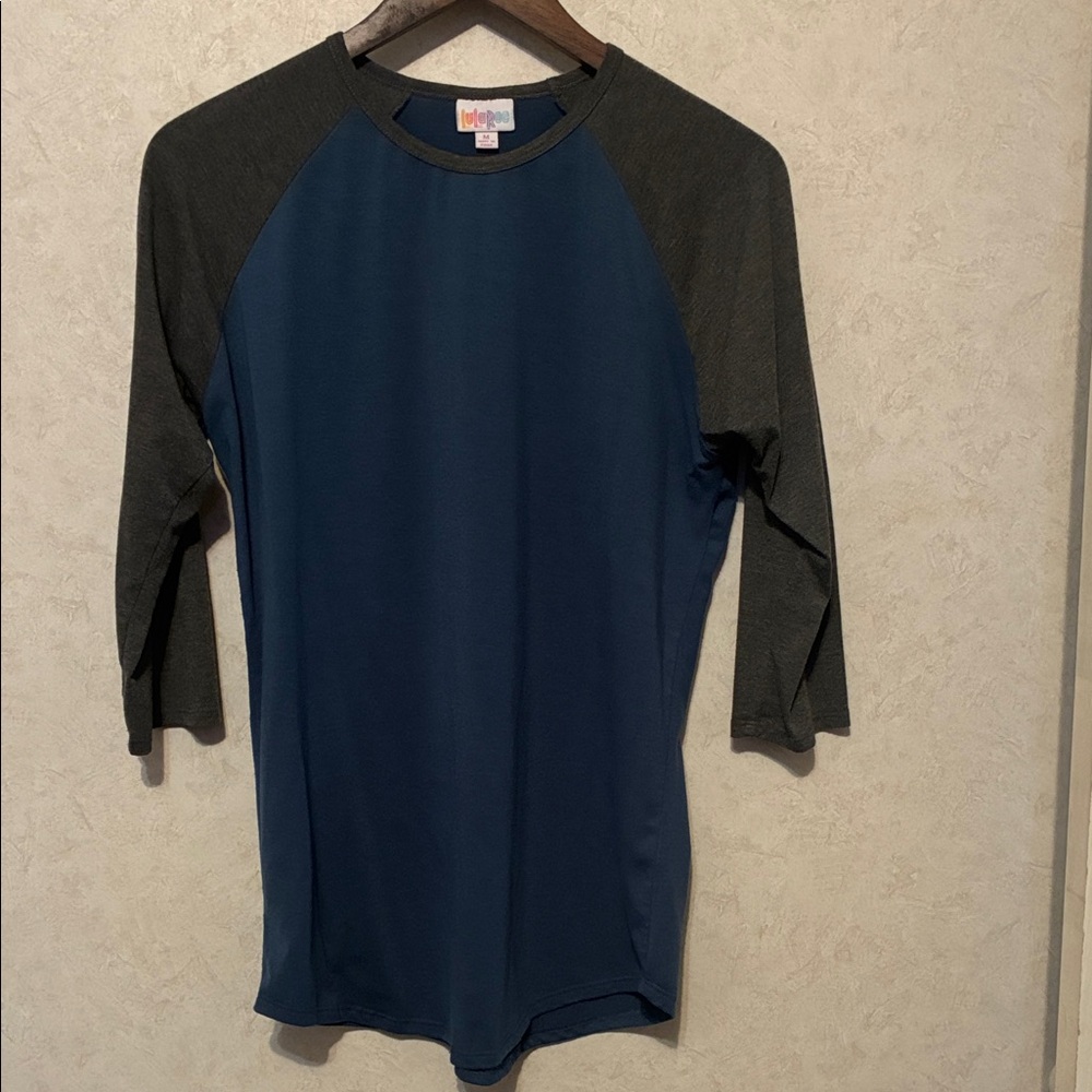 LuLaRoe Blue and Gray Top